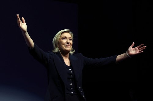 marine le pen, rn, nacionalna fronta, volitve v franciji, francija
