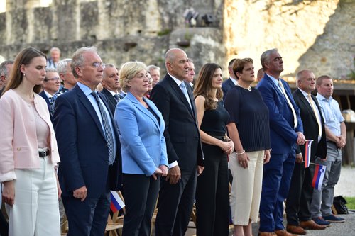 sds, janez janša, romana tomc