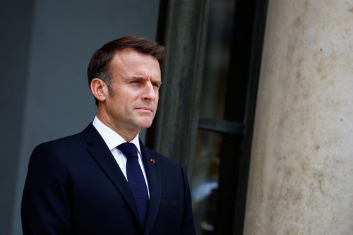 Emmanuel Macron, Francija