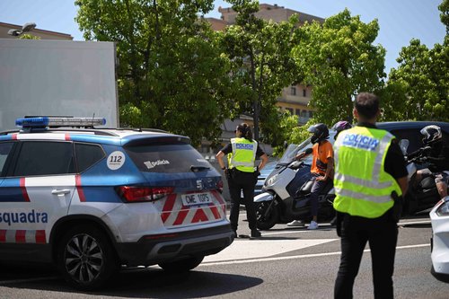 barcelona, kontrolne točke, carles puigdemont