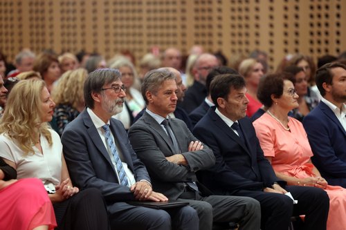 Odprtje konference ravnateljic in ravnateljev vzgojno-izobraževalnih zavodov, konferenca ravnateljev, robert golob, darjo felda