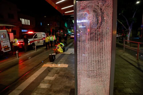 STRELJANJE, NAPAD, TEL AVIV