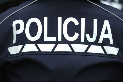 Policija