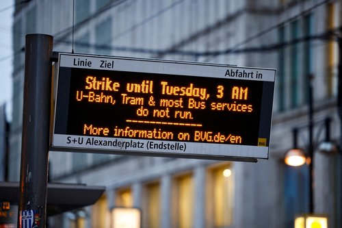 Trade union Verdi calls for strikes in the local public transport sector in Berlin