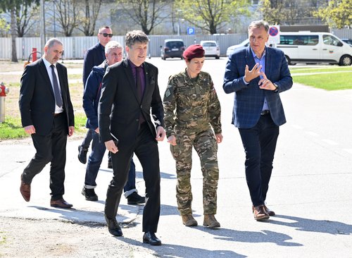 vojašnica, edvard rusjan, borut sajovic