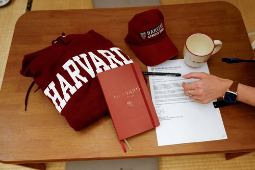 Sprejemno pismo za Univerzo Harvard