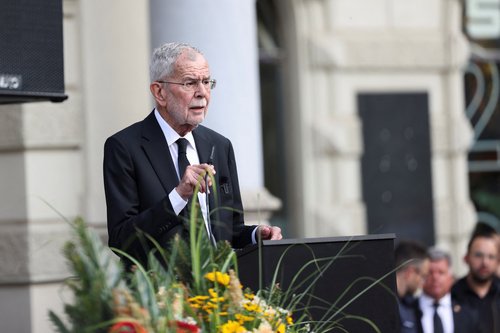 Alexander Van der Bellen