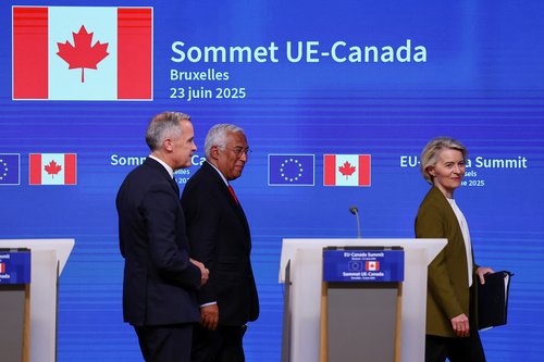Srečanje kanadskega premierja Marka Carneyja ter predsednice Evropske komisije Ursule von der Leyen in predsednika Evropskega sveta Antonia Coste.