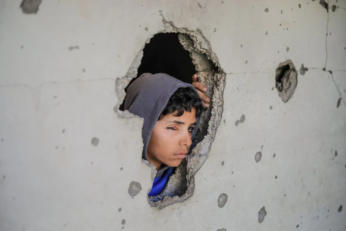 Kaj se dogaja, ko gledamo drugam