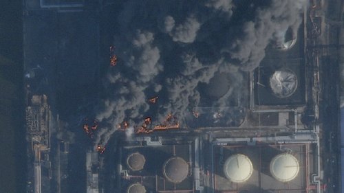 Požar v ruskem pristanišču Ust-Luga po ukrajinskem napadu