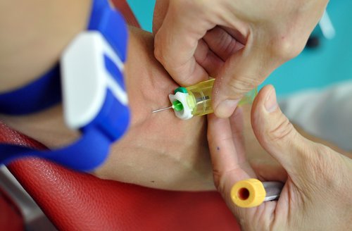 krvodajalstvo, krvodajalec, kri