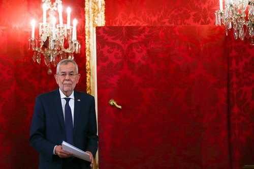 Alexander Van der Bellen