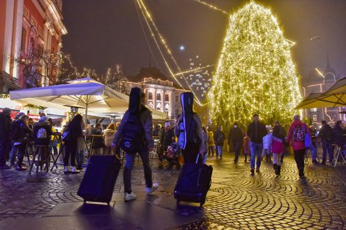 prazniki, ljubljana, okrasitev, turizem