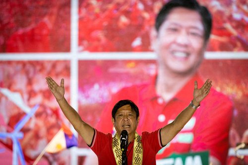 Bongbong Marcos, Filipini