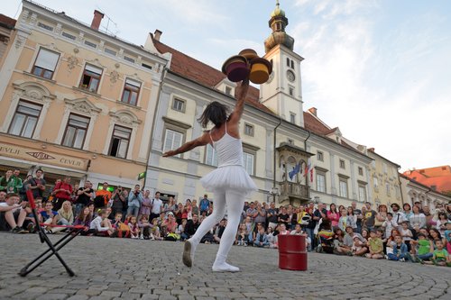 poletje, mesto, festival, občinstvo