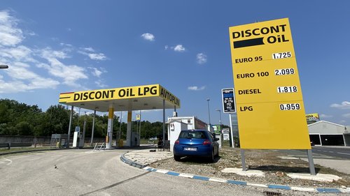 Bencinska črpalka Discont Oil
