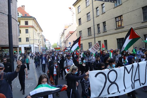 protest, protestniki, kolesarji