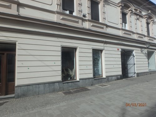 neznanec, grafiti, Maribor, policija