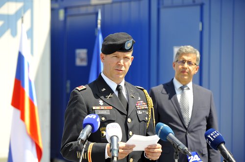 ZDA donirale kontejnerje