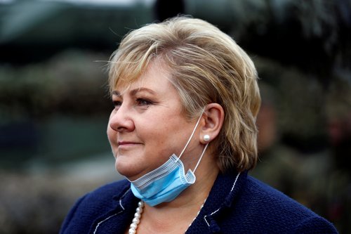 Erna Solberg, Norveška