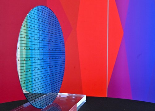 polprevodniki, računalniški čipi, bosch