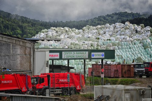 odlagališče, Suhadole, Komenda