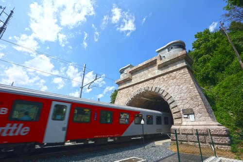 železniški predor Karavanke