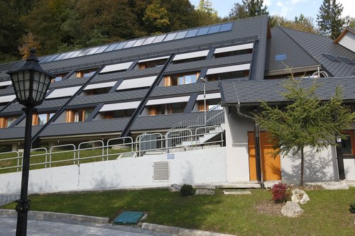 Dom starejsih obcanov predvor