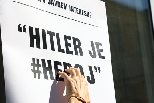 Protest kulturnikov, hitler,