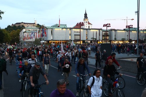 protest, petek, ljubljana