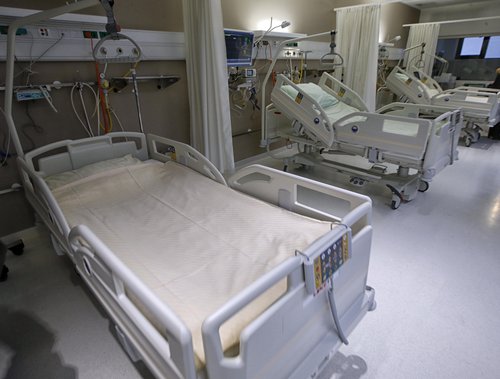 URGENTNI CENTER JESENICE BOLNISNICA RESEVALCI RESEVALNA VOZILA PRIPOMOCKI MEDICINSKA SESTRA