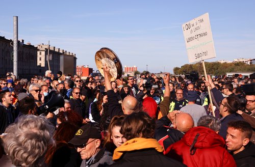 trst, protest, pristanišče, pogoj pct