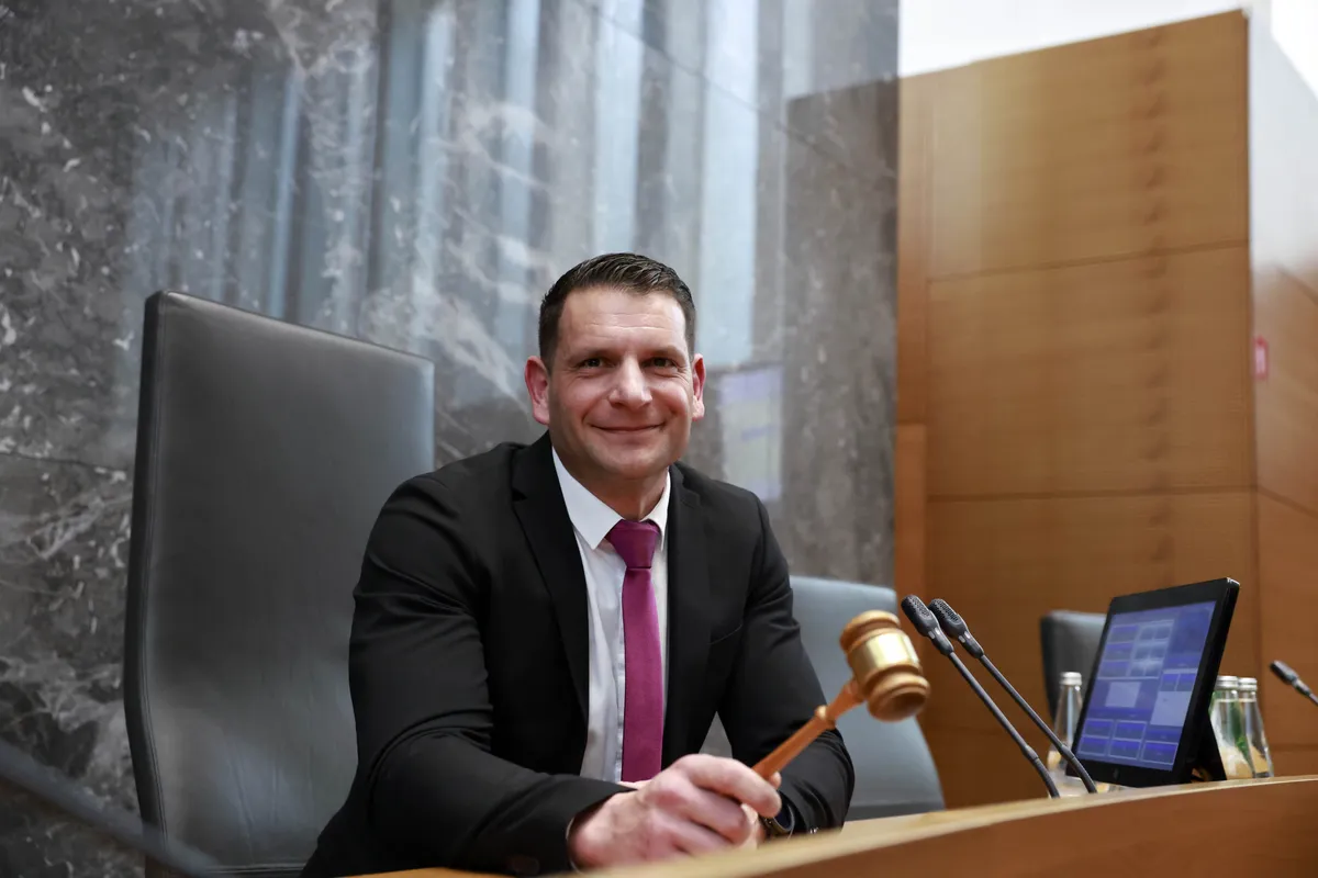 Nekdanja predsednika DZ Gantar in Brglez: Izvolitev Stevanovića za predsednika DZ nakazuje novo koalicijo