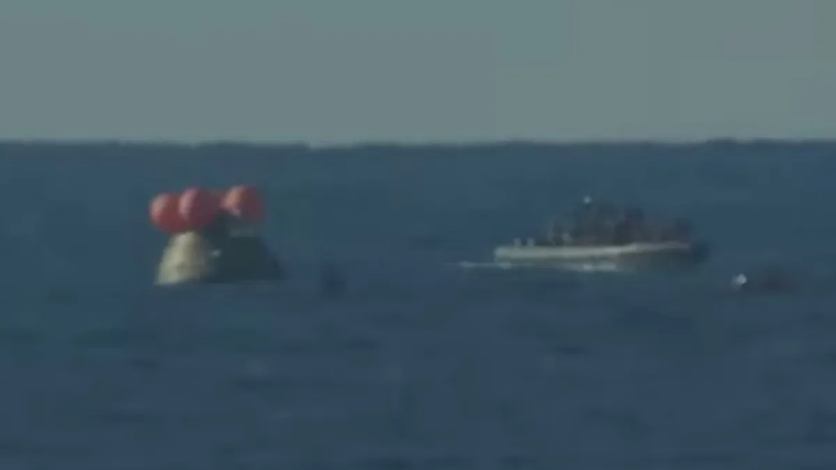 Posadka Artemis II se je vrnila domov. "Kot v priročniku"