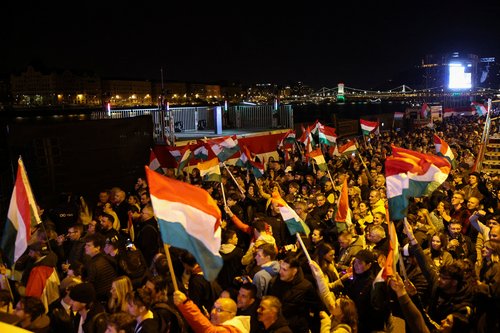 Veselje podpornikov Petra Magyarj