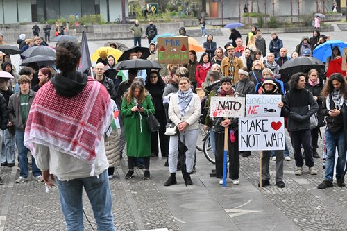 Protest Nočemo vaših vojn