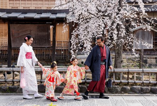 Cvetenje češenj na Japonskem