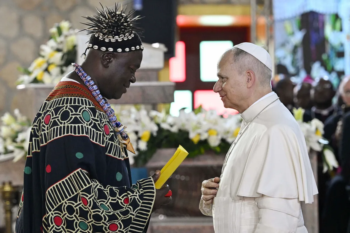 Papež na severozahodu Kameruna pozval k miru