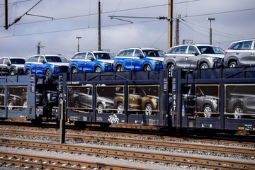 Visoke cene goriv: se vozniki bolj zanimajo za električni pogon?