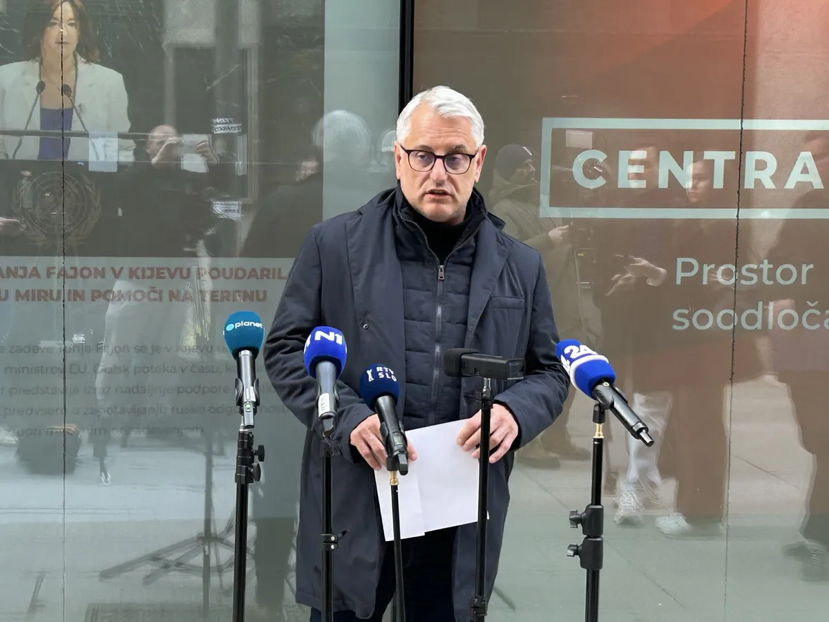 Han: Če bi moral staviti, bi rekel, da obstaja velika možnost za desnosredinsko vlado