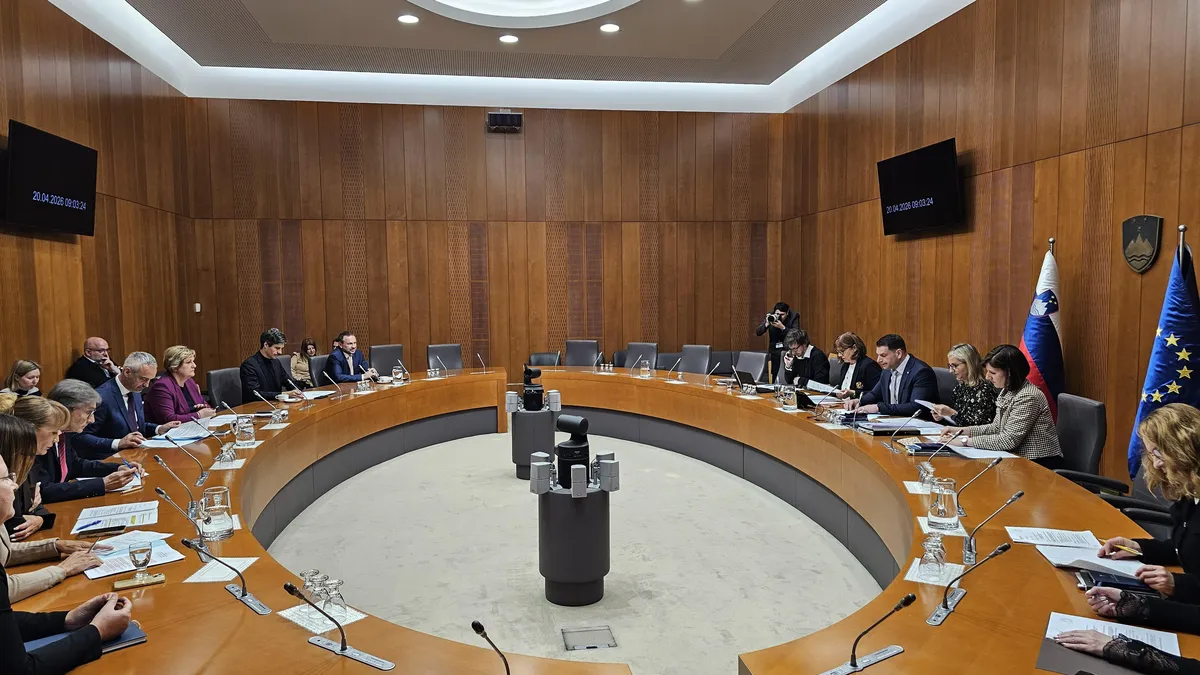 Na prvem kolegiju novega predsednika DZ že vrsta očitkov in prva obstrukcija