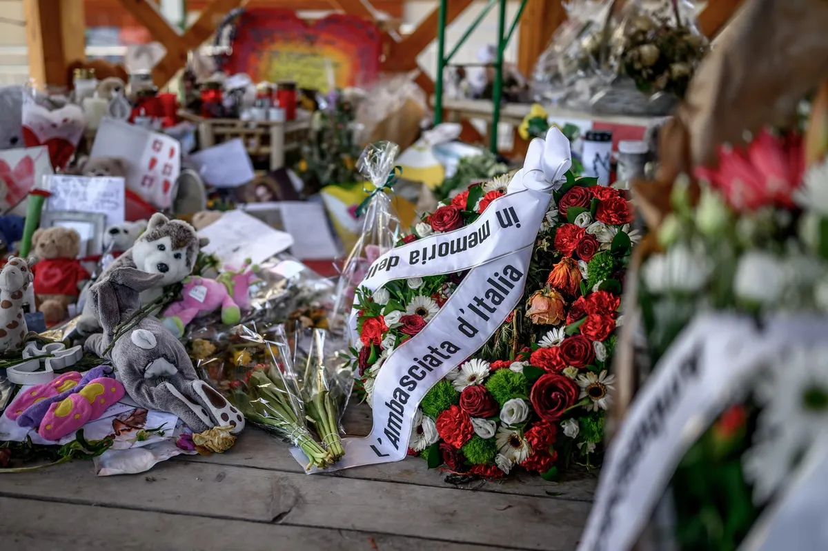 Družine poškodovanih v tragičnem požaru iz Švice prejele račun za zdravljenje