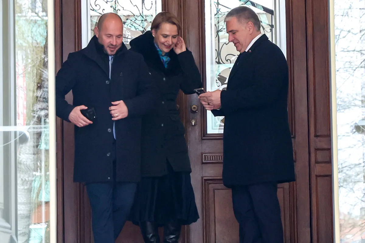 Fokus priznal, da so preoblikovanje ministrstev že uskladili, NSi in SLS ovinkarita