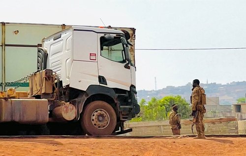 Vojska na ulicah Malija