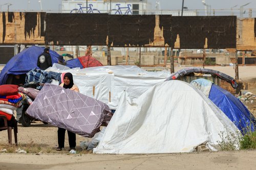 Eno od begunskih šotorišč v Bejrutu