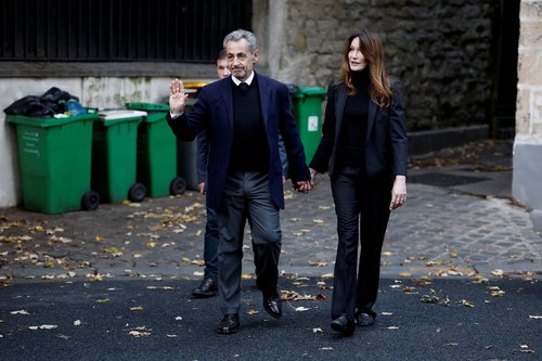 Nicolas Sarkozy in Carla Bruni