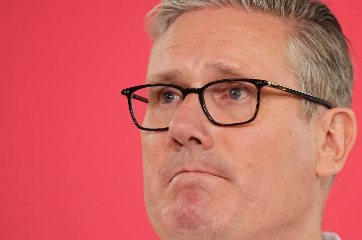 Starmer po bolečem porazu napoveduje, da bo Britanijo postavil v srce Evrope