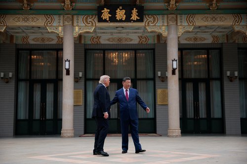 Donald Trump in Ši Džinping v vrtu Zhongnanhai