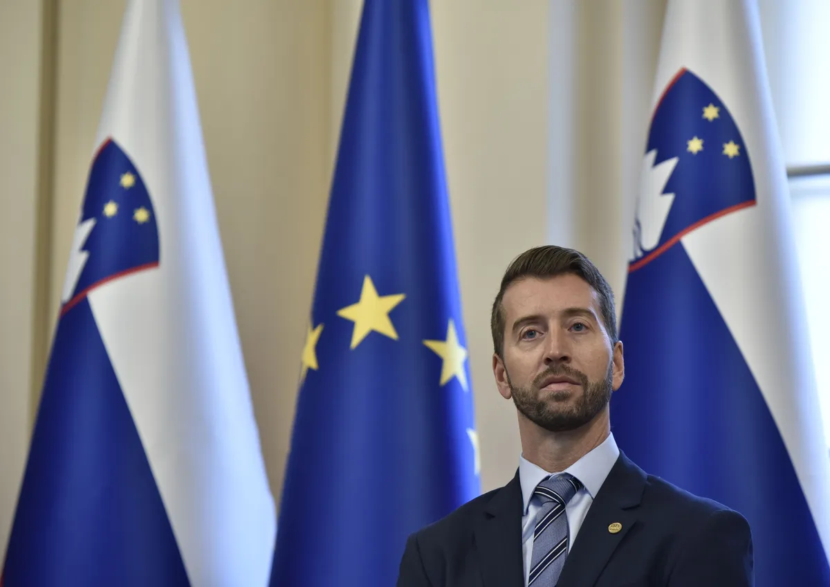 V BiH za naslednika Christiana Schmidta predlagajo Slovenca