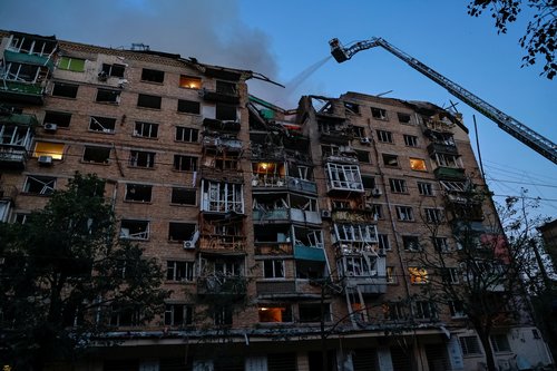 Posledice ruskega zračnega napada na Kijev